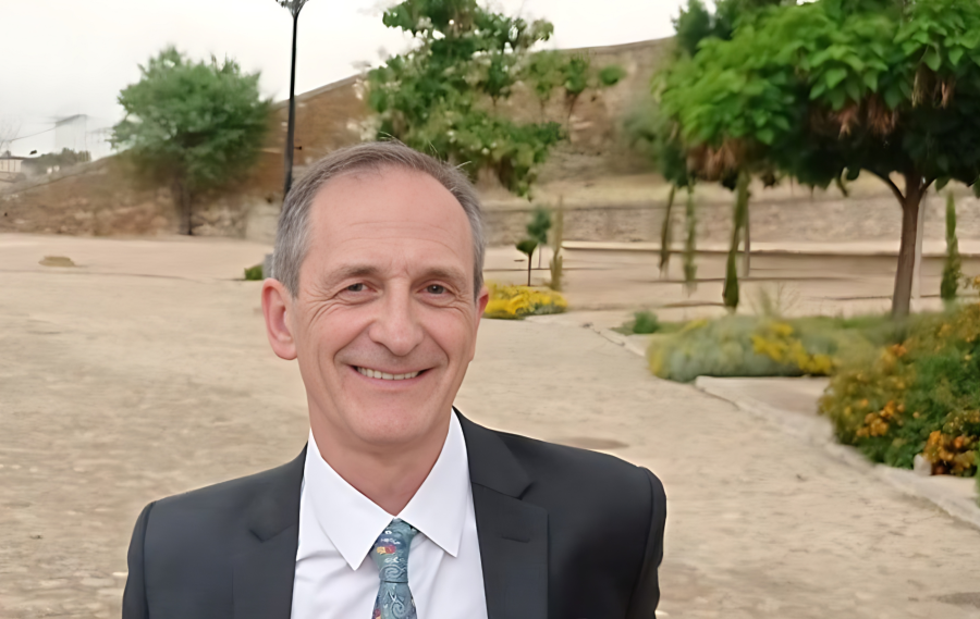 F. David Rodríguez García (experto en neurobioquímica del alcoholismo): "El alcohol no es una broma. Al contrario: hay que tener mucho cuidado con él"